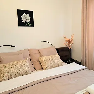 Orient Apartmanhaz Apartahotel